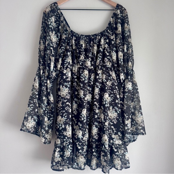 Peach Love California Boutique Long Sleeve Chiffon Floral Dress Size Medium - Picture 5 of 11